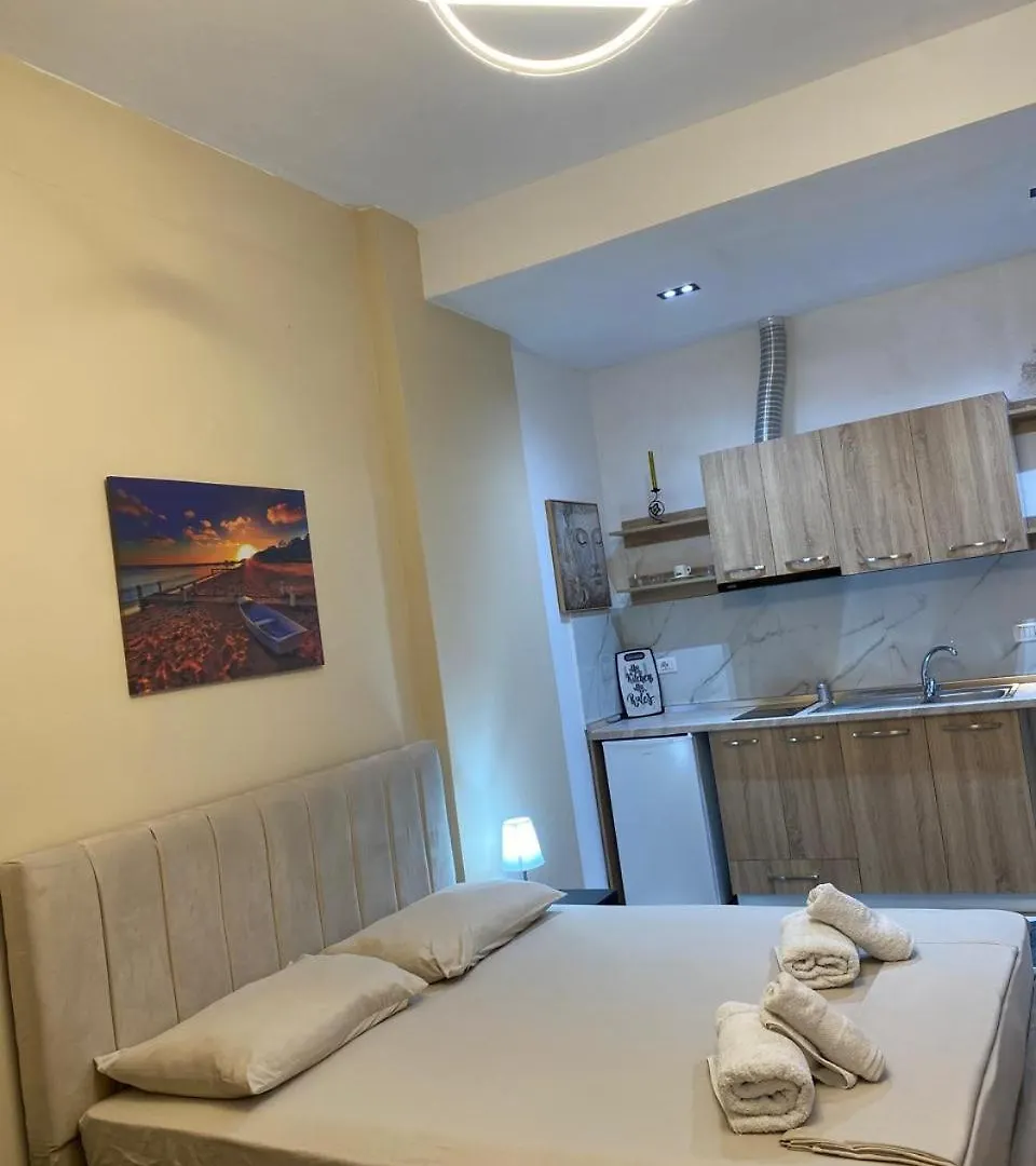Rei'S Room In The City Center Durrës Albania