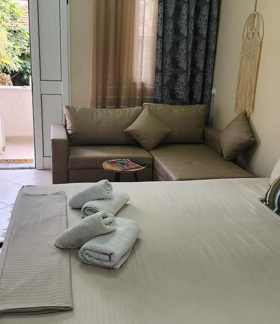 Rei'S Room In The City Center Dıraç Arnavutluk